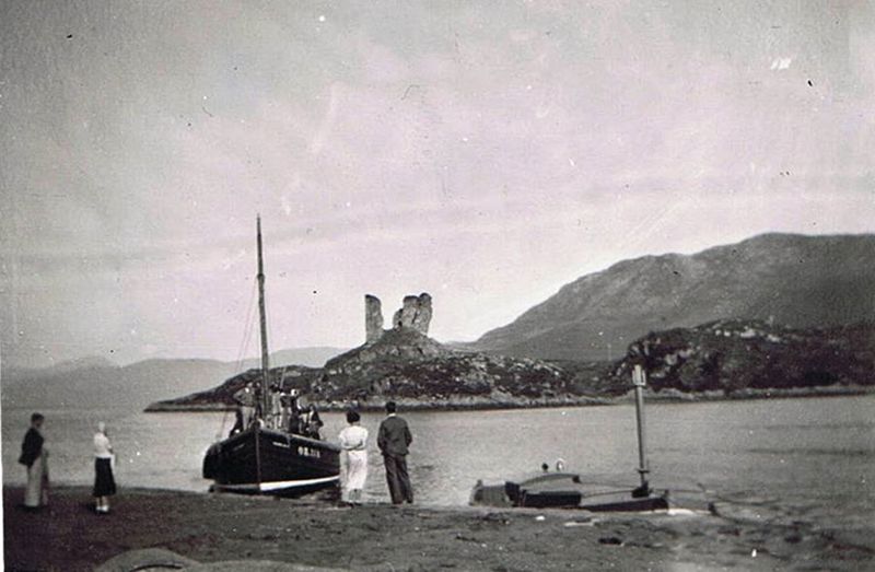 Late 1930's A Mallaig fishing boat visiting Kyleakin