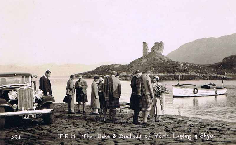 12th September 1933 - Duke and Duchess of York later to become King George VI  and Queen Elizabeth landing at Kyleakin.
King George can be seen talking to the Customs Officer and possibly Major A D MacKinnon, Dunringell.
Dr Hector MacLean the parish minister and Lord Alistair MacDonald talking to the Queen.
Also in attendance were Lady Helen Graham and Lady Hermoine Cameron, if any one knows who the other people are, please let us know.  Note the Kyle/Kyleakin ferry launch - the 