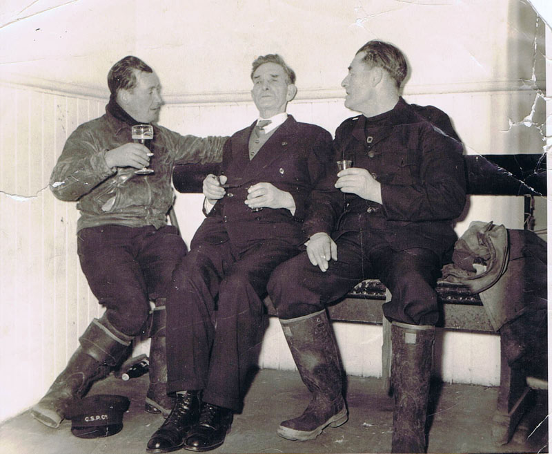 Circa 1960 - Crew in the ferry waiting room - from left to right:  Angus MacPherson (Speedy), Charlie Cameron and Alistair Finlayson